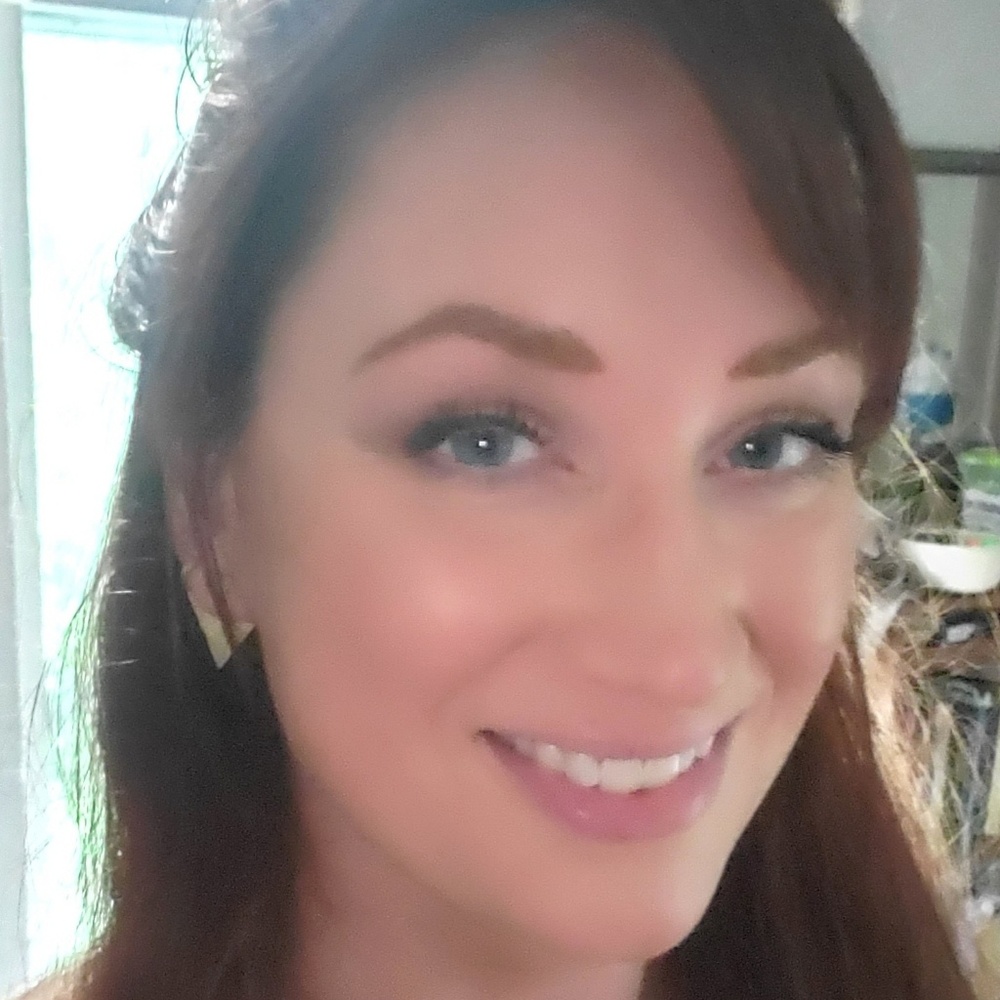 Meet your Posher, Rebekah